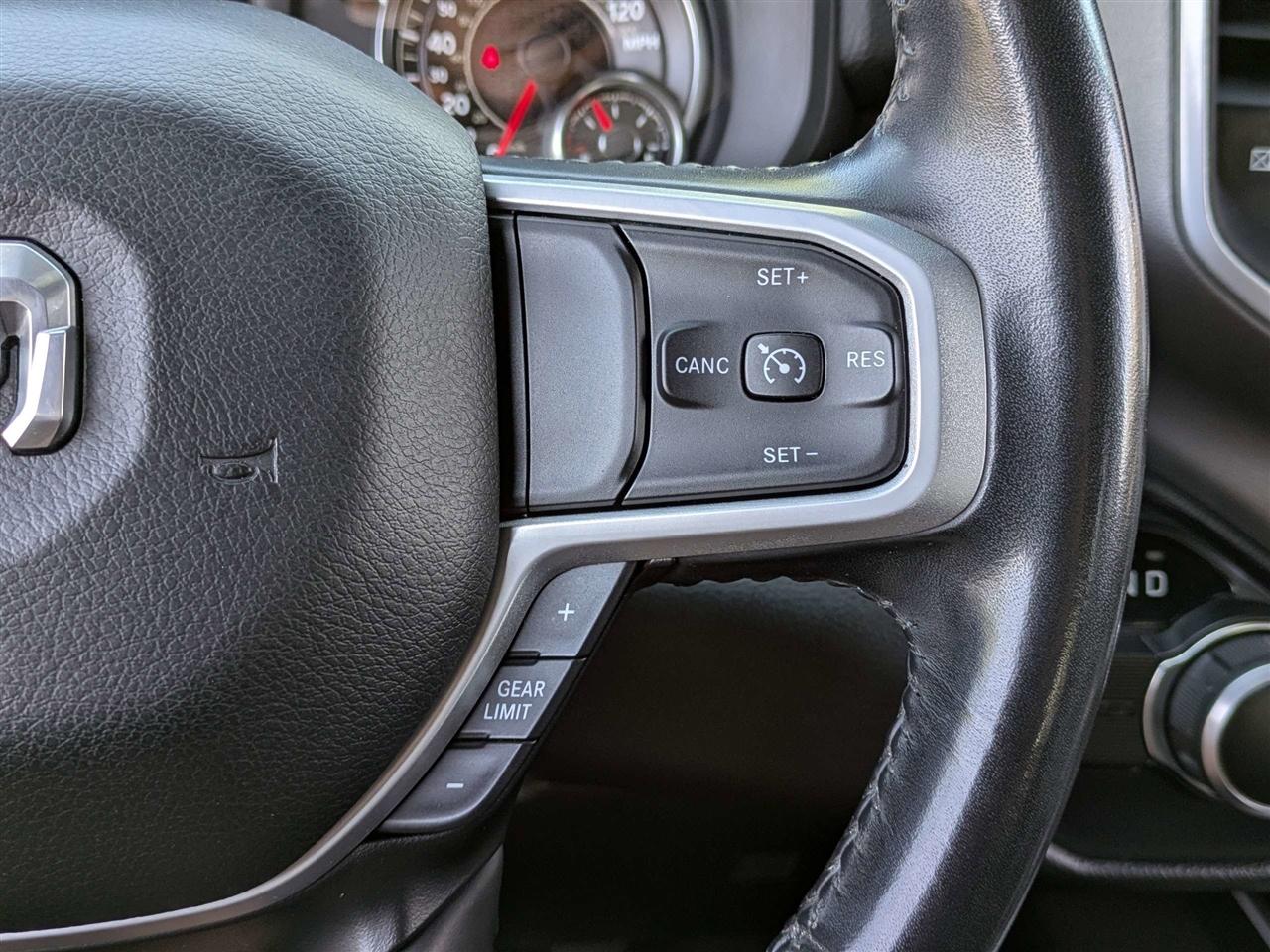 RAM 1500 Big Horn Crew Cab SWB 2WD 2021