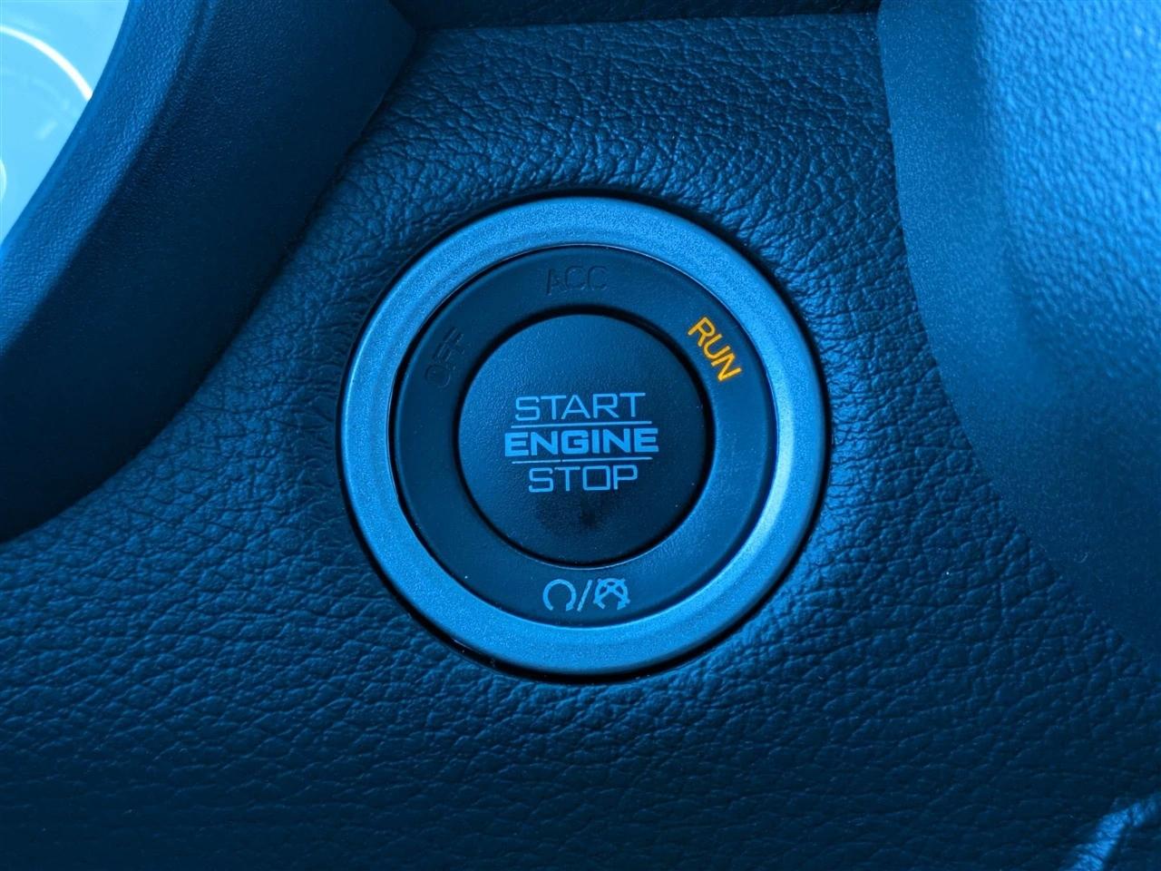 RAM 1500 Big Horn Crew Cab SWB 2WD 2021