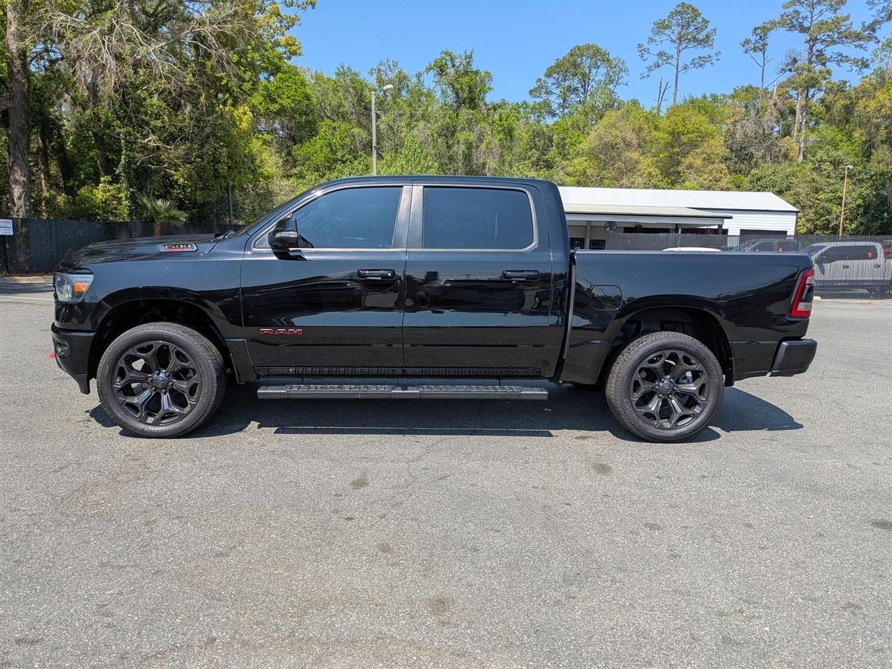 RAM 1500 Big Horn Crew Cab SWB 4WD 2021