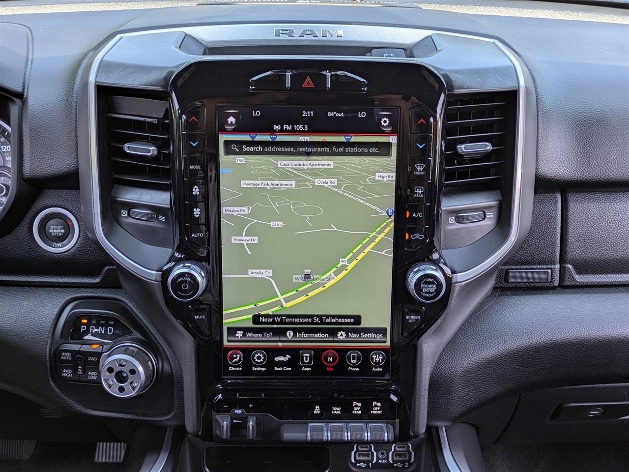 RAM 1500 Big Horn Crew Cab SWB 4WD 2021