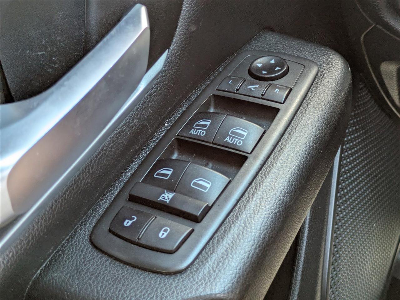 RAM 1500 Big Horn Crew Cab SWB 4WD 2021