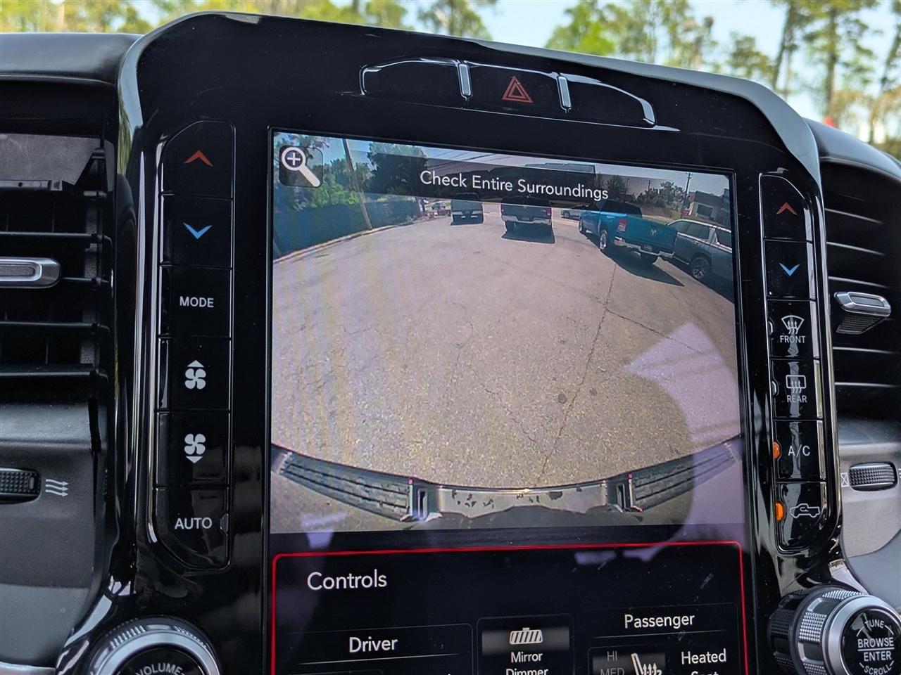 RAM 1500 Big Horn Crew Cab SWB 4WD 2021