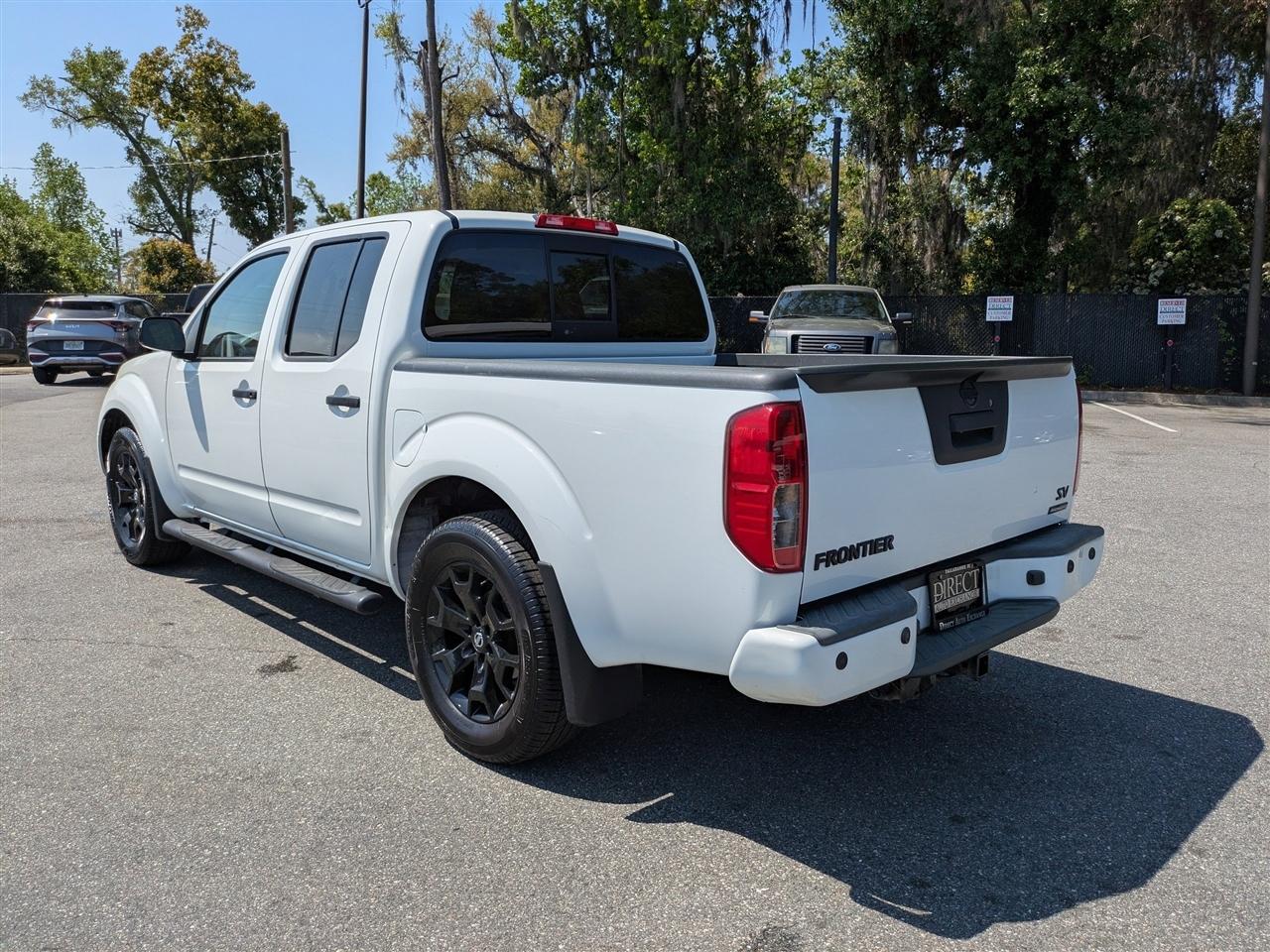 Nissan Frontier SV Crew Cab 2WD 2020
