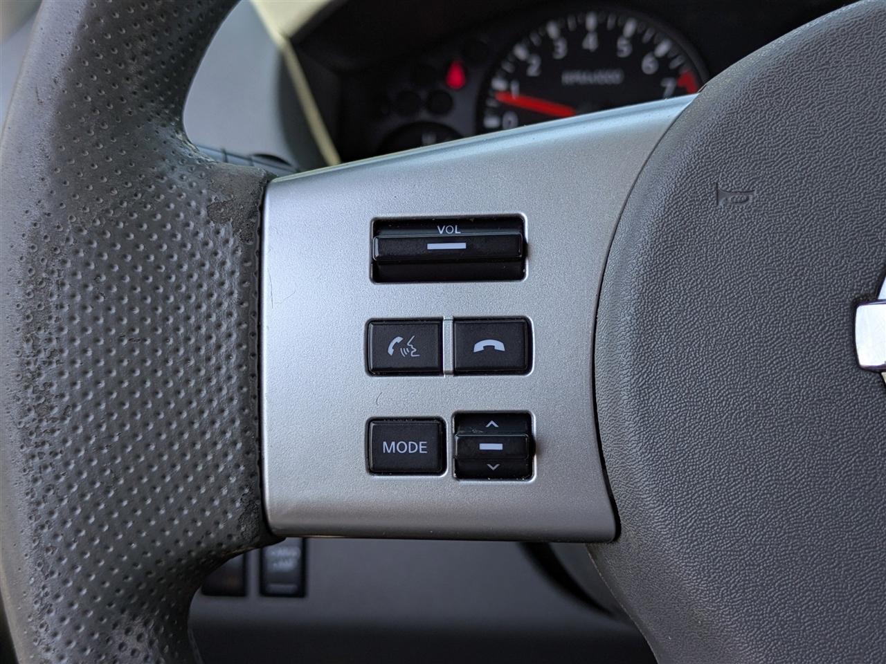 Nissan Frontier SV Crew Cab 2WD 2020