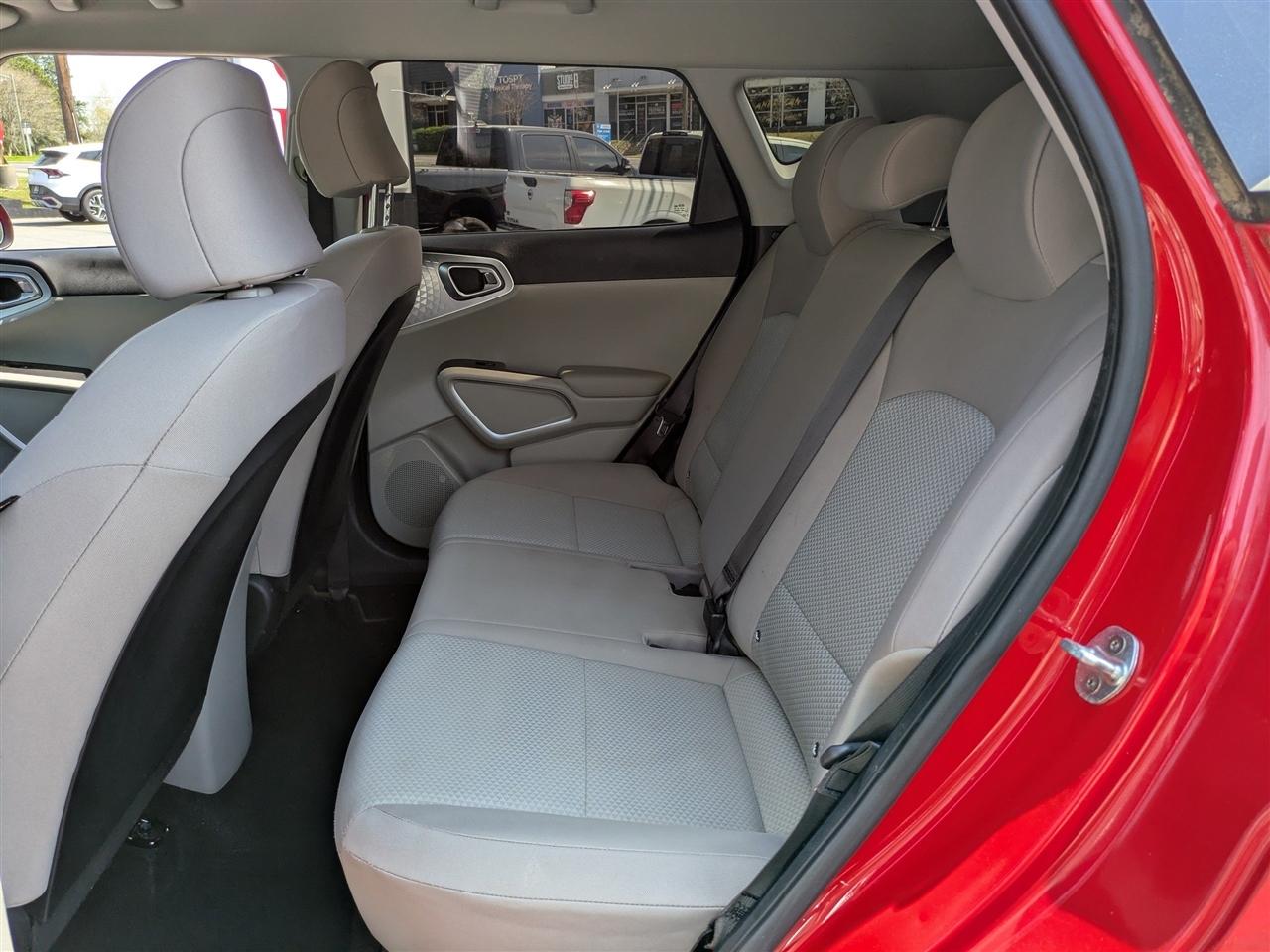 Kia Soul LX CVT 2021