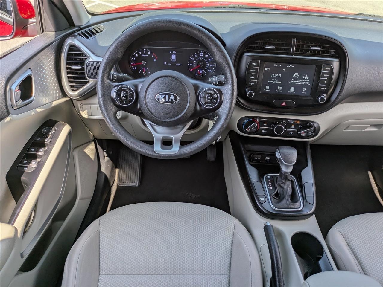 Kia Soul LX CVT 2021