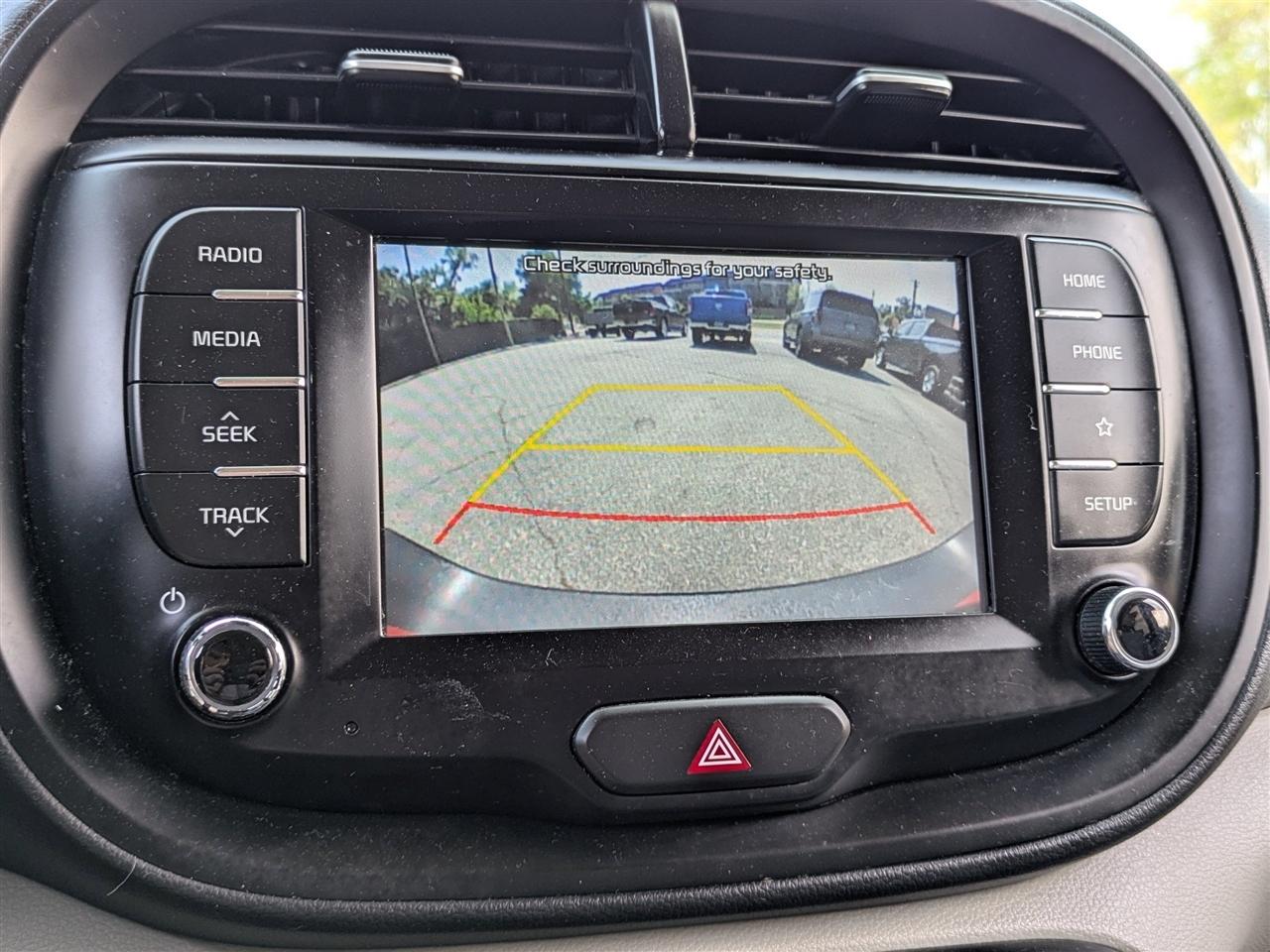 Kia Soul LX CVT 2021