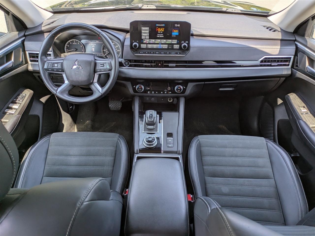 Mitsubishi Outlander SE 2WD 2024