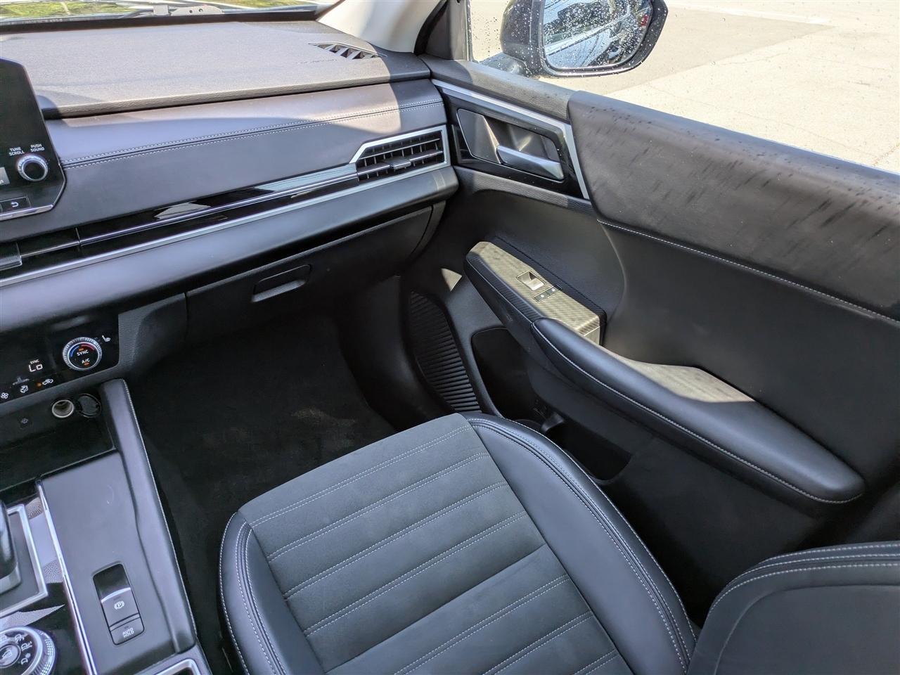 Mitsubishi Outlander SE 2WD 2024