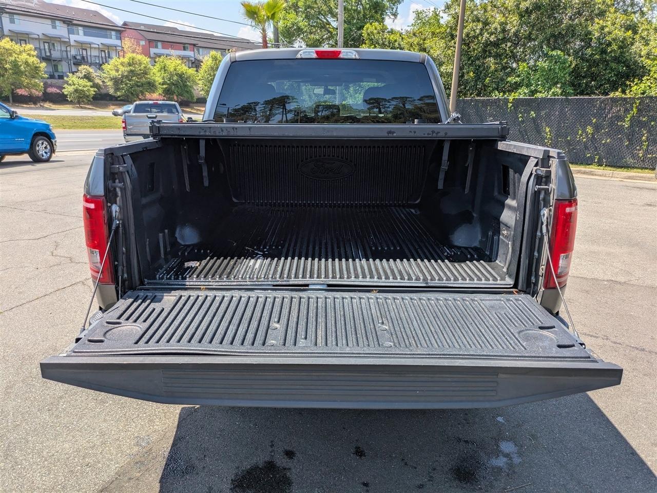 Ford F-150 XL SuperCrew 5.5-ft. Bed 2WD 2017