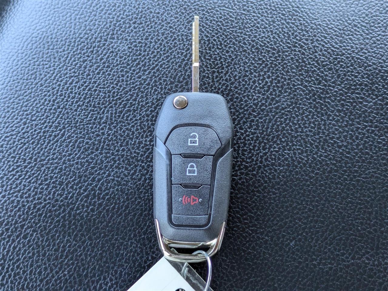 Ford F-150 XL SuperCrew 5.5-ft. Bed 2WD 2017