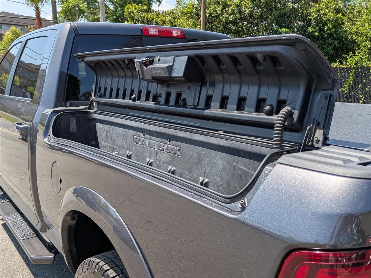 RAM 2500 Laramie Crew Cab SWB 4WD 2018