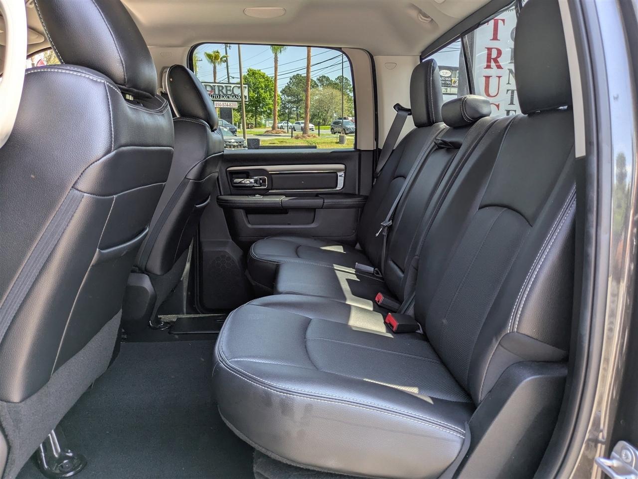 RAM 2500 Laramie Crew Cab SWB 4WD 2018