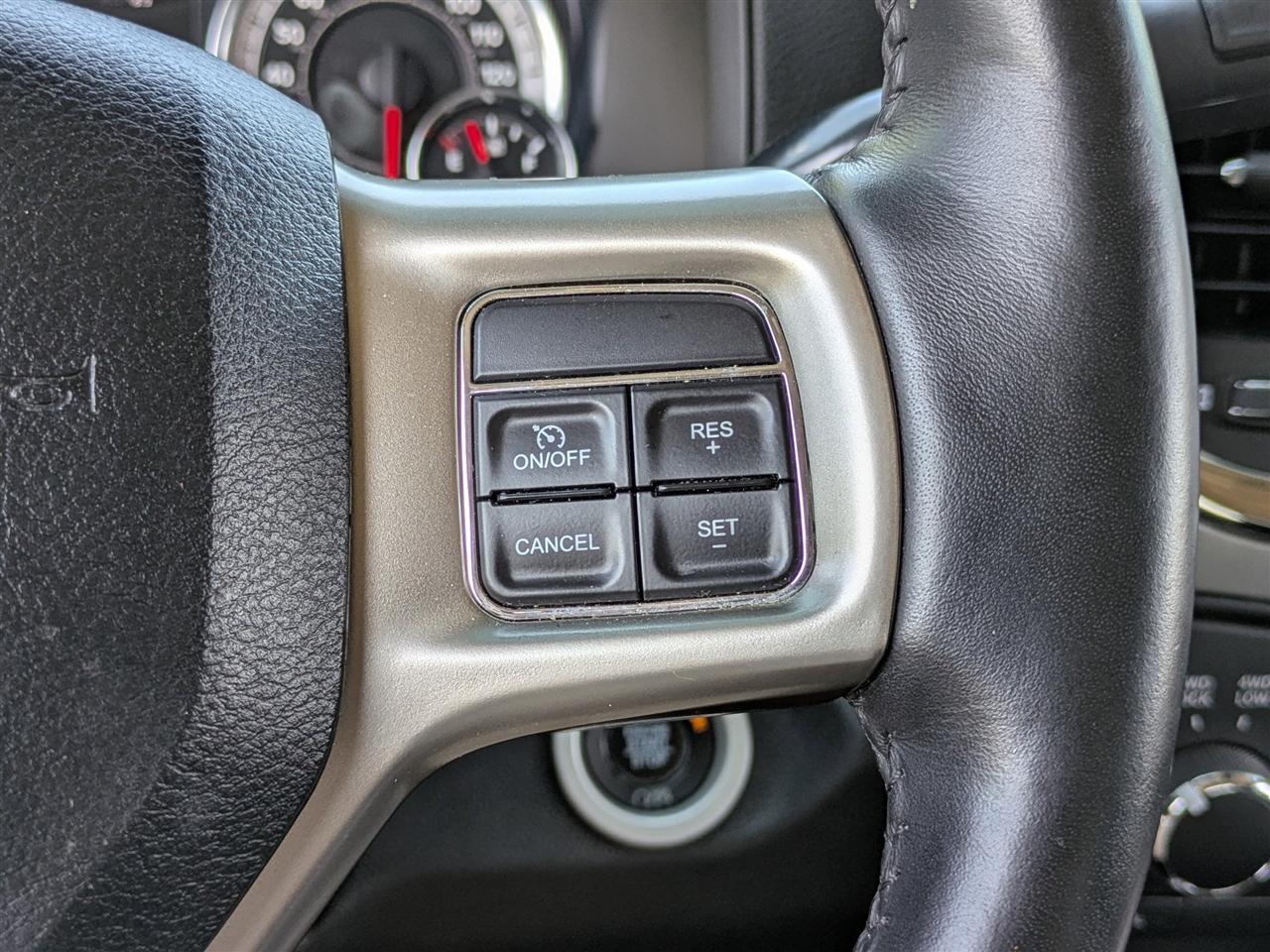 RAM 2500 Laramie Crew Cab SWB 4WD 2018