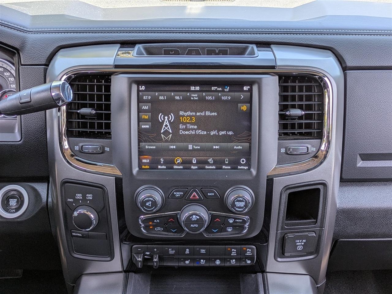 RAM 2500 Laramie Crew Cab SWB 4WD 2018