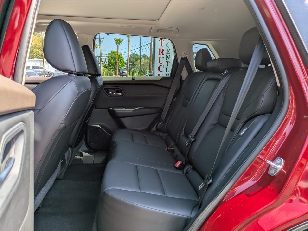 Nissan Rogue SV 2023