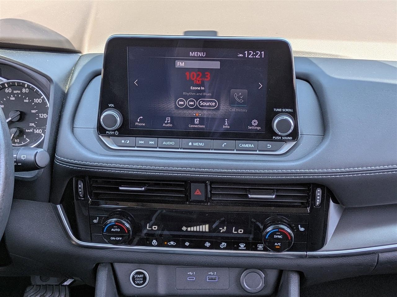 Nissan Rogue SV 2023