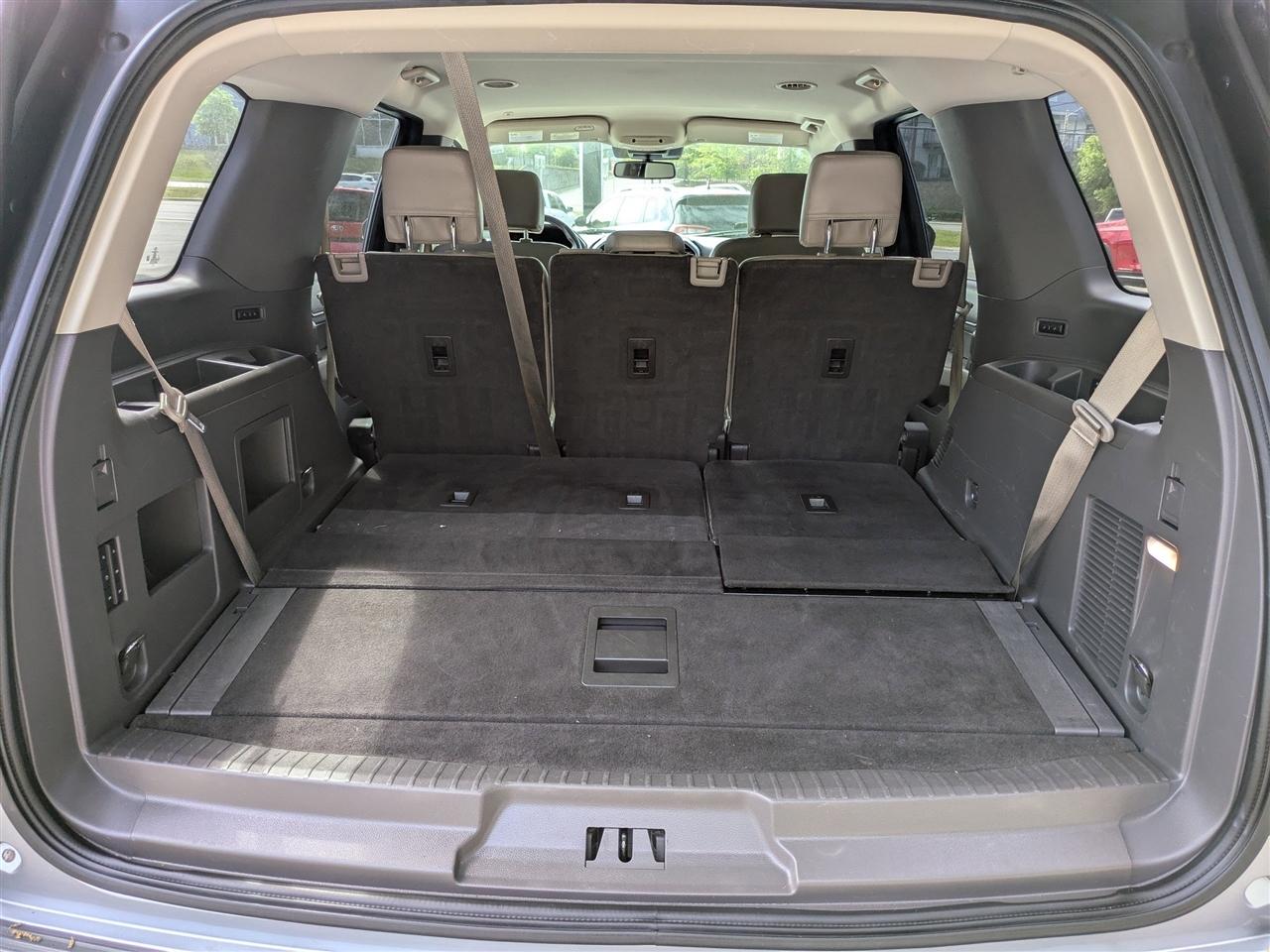 Ford Expedition XLT 2021