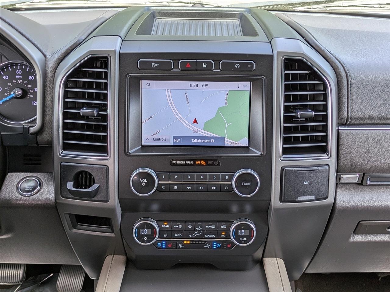 Ford Expedition XLT 2021