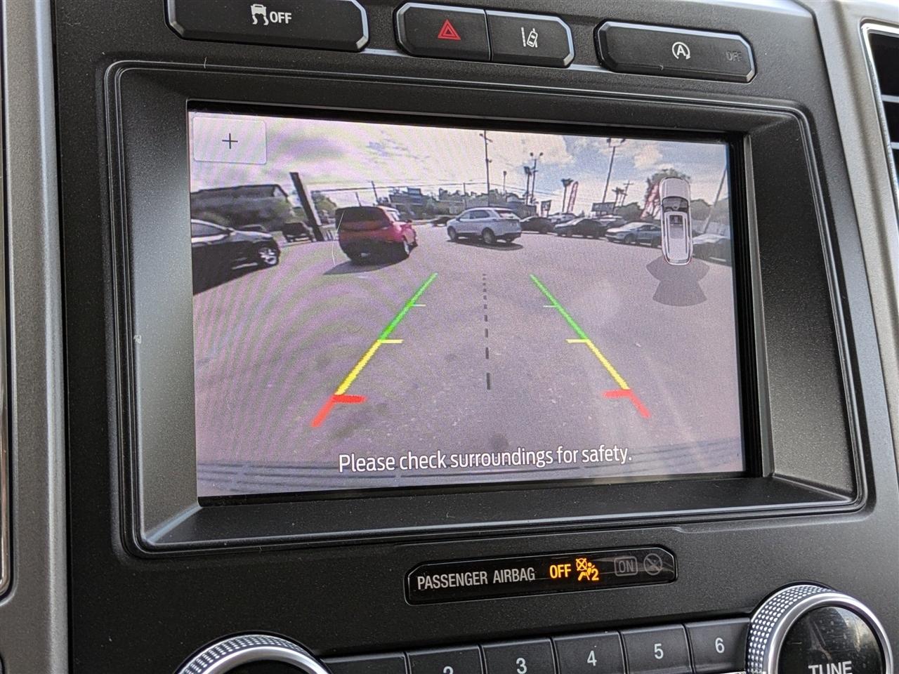 Ford Expedition XLT 2021