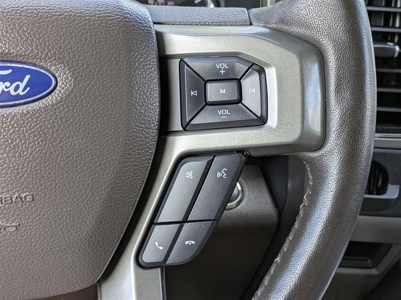 Ford Expedition XLT 2021