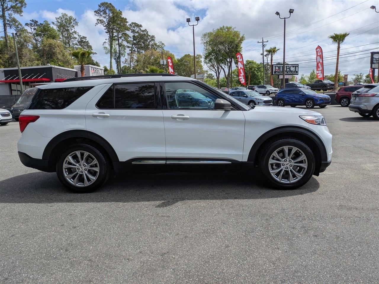 Ford Explorer XLT 2022