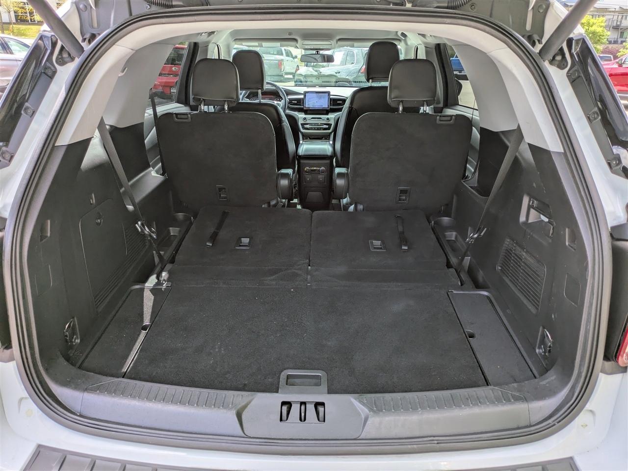 Ford Explorer XLT 2022