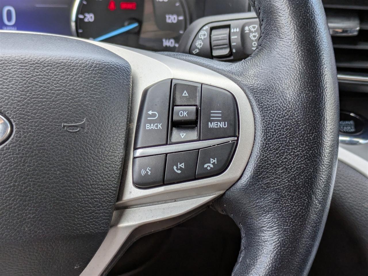 Ford Explorer XLT 2022