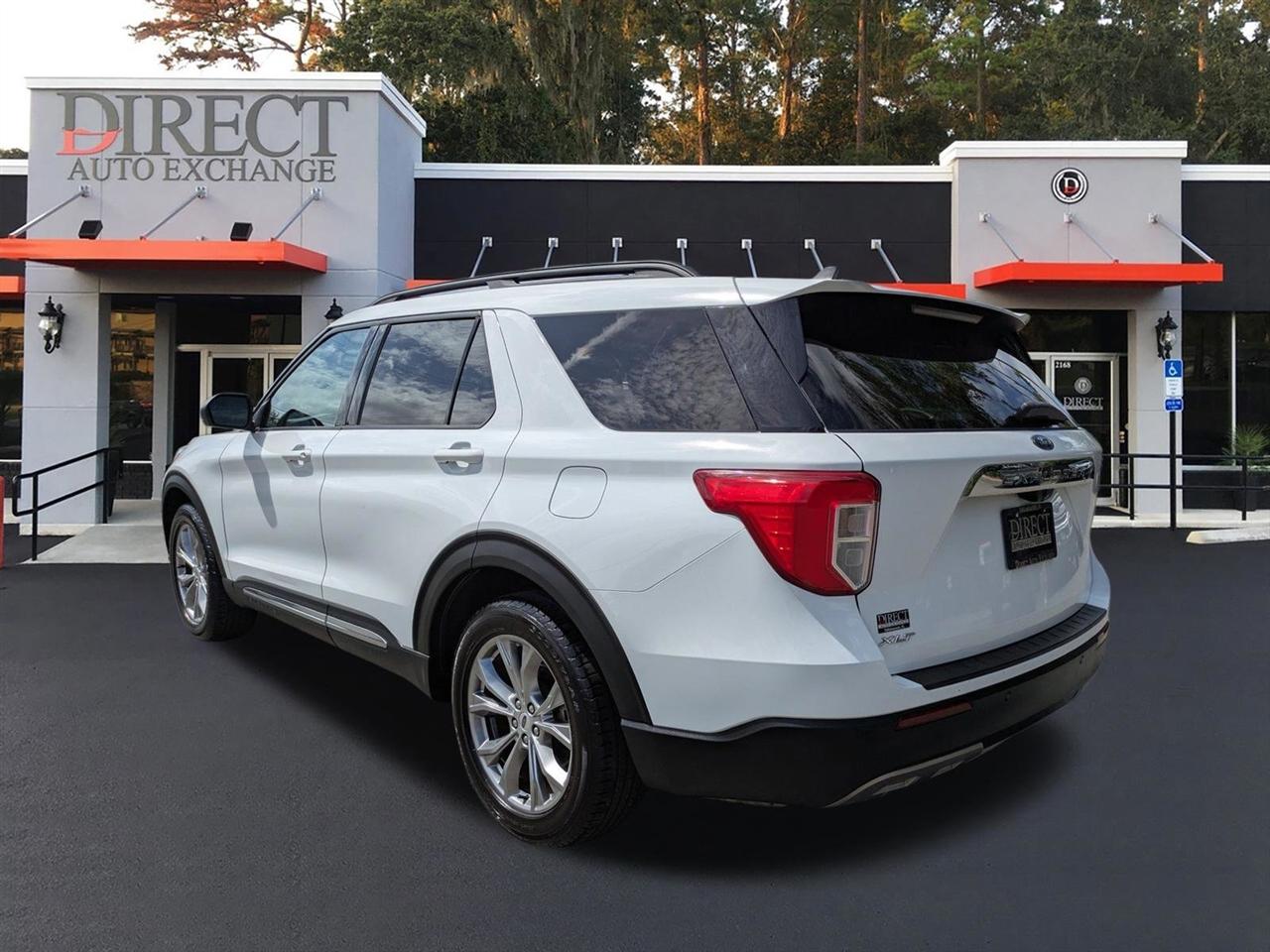 Ford Explorer XLT 2022