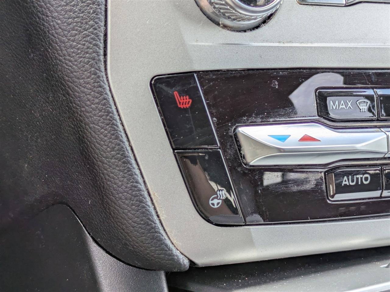 Ford Explorer XLT 2022