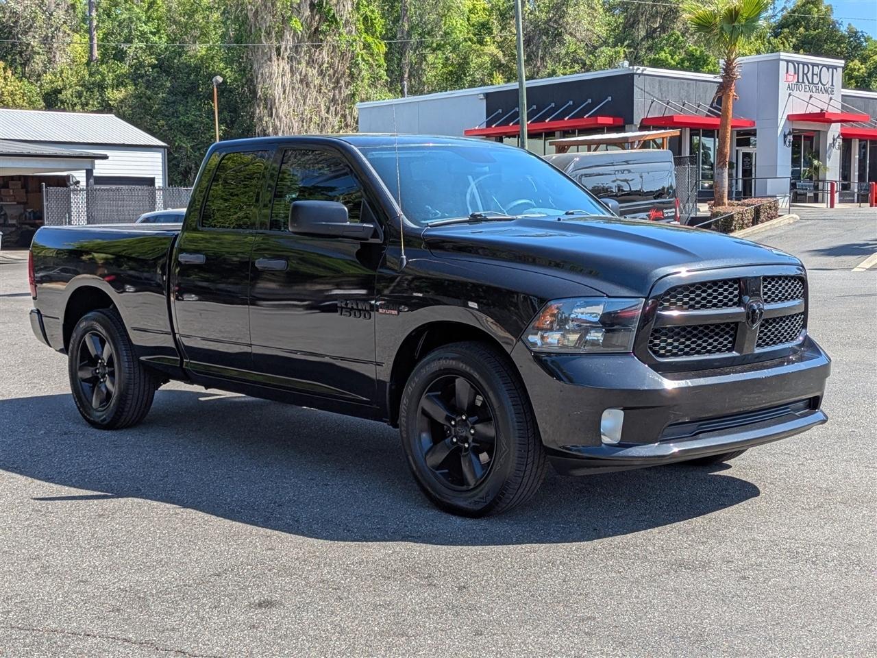 RAM 1500 Tradesman Quad Cab 2WD 2016