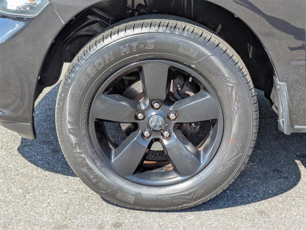 RAM 1500 Tradesman Quad Cab 2WD 2016