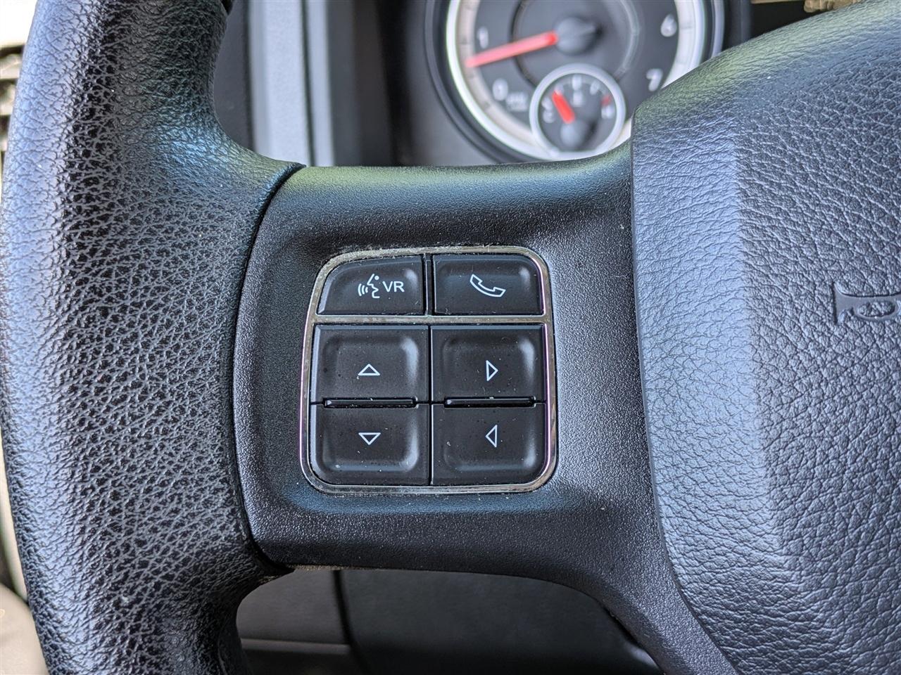 RAM 1500 Tradesman Quad Cab 2WD 2016