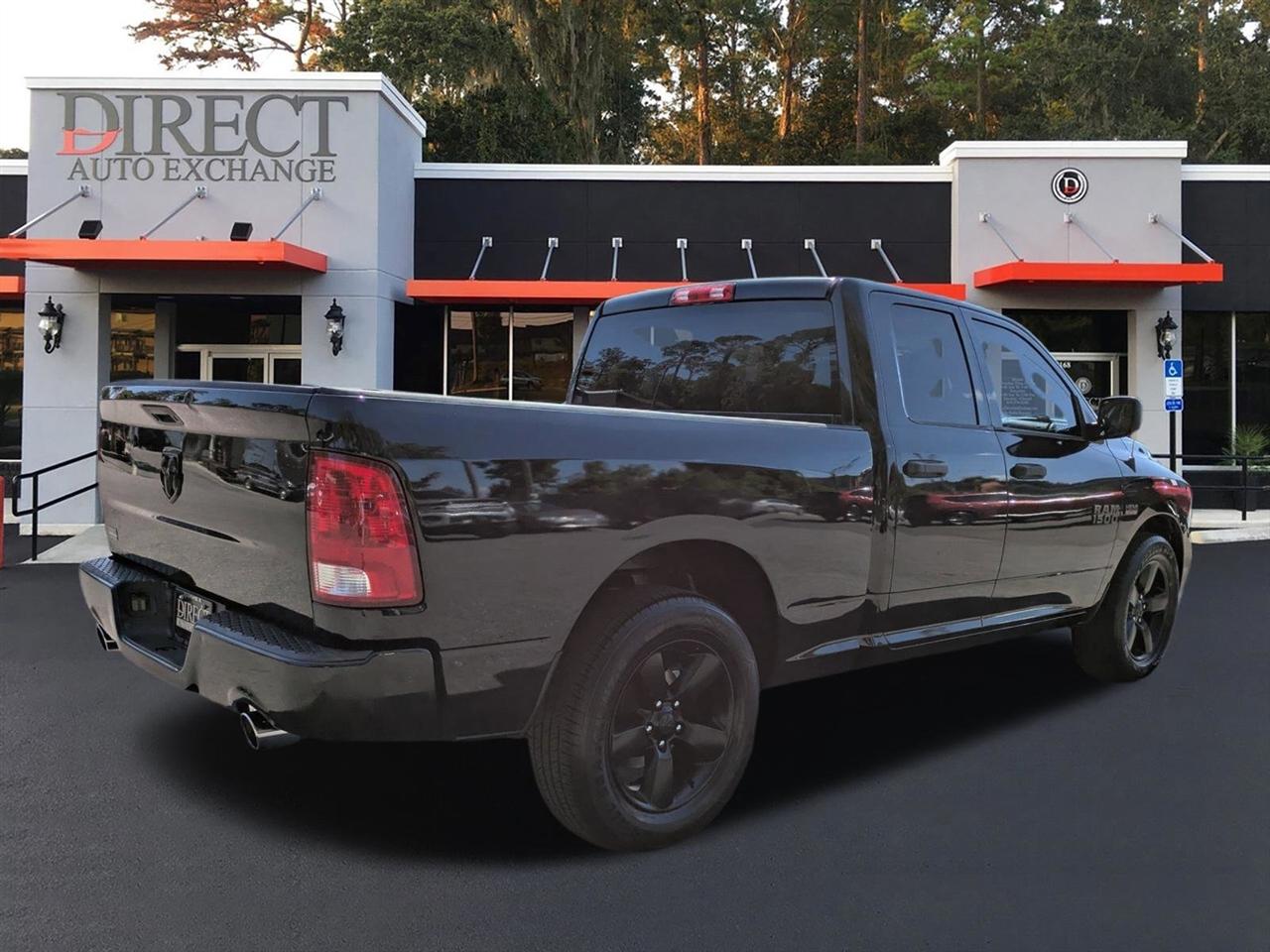 RAM 1500 Tradesman Quad Cab 2WD 2016