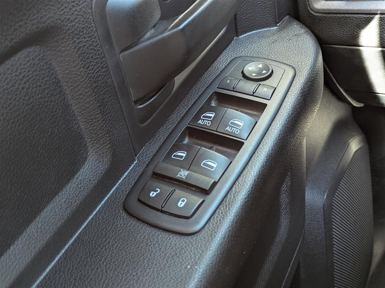 RAM 1500 Tradesman Quad Cab 2WD 2016