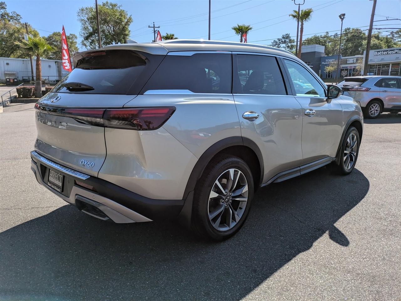 Infiniti QX60 Luxe 2022