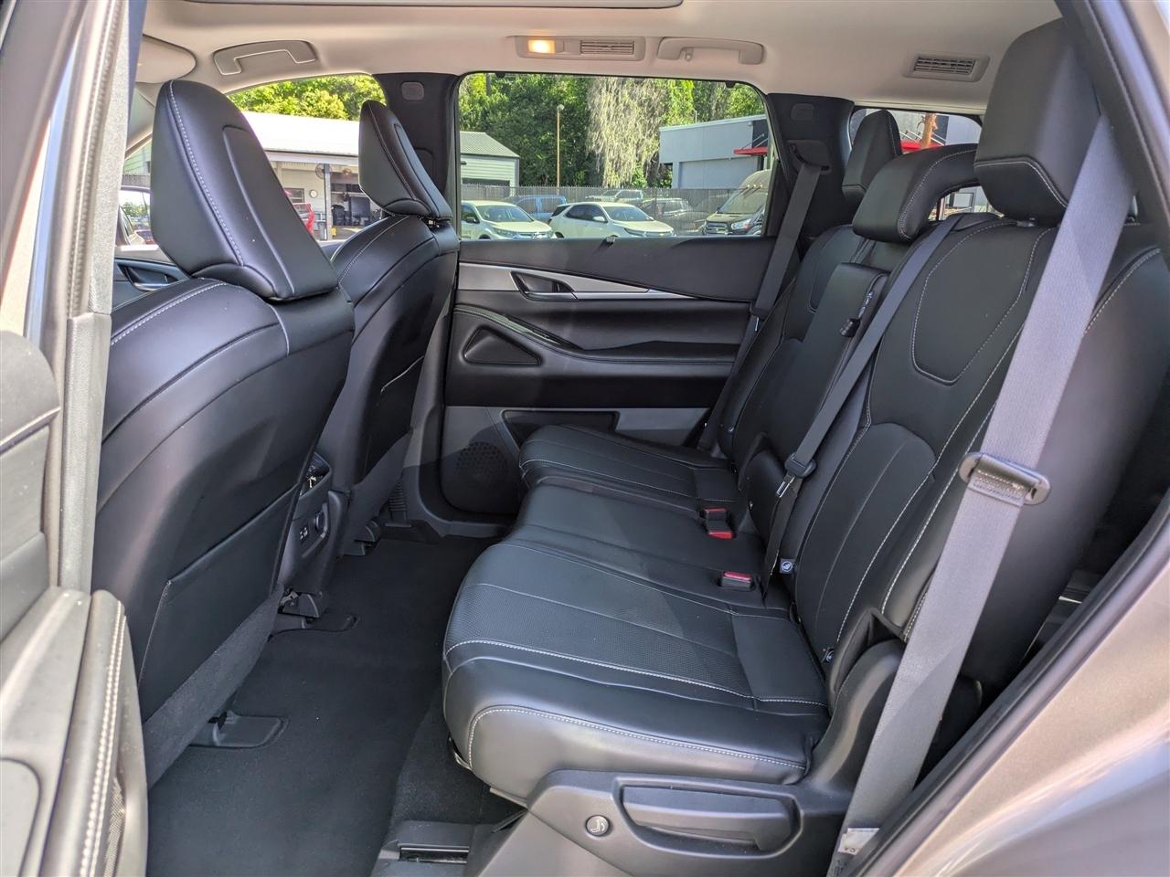 Infiniti QX60 Luxe 2022