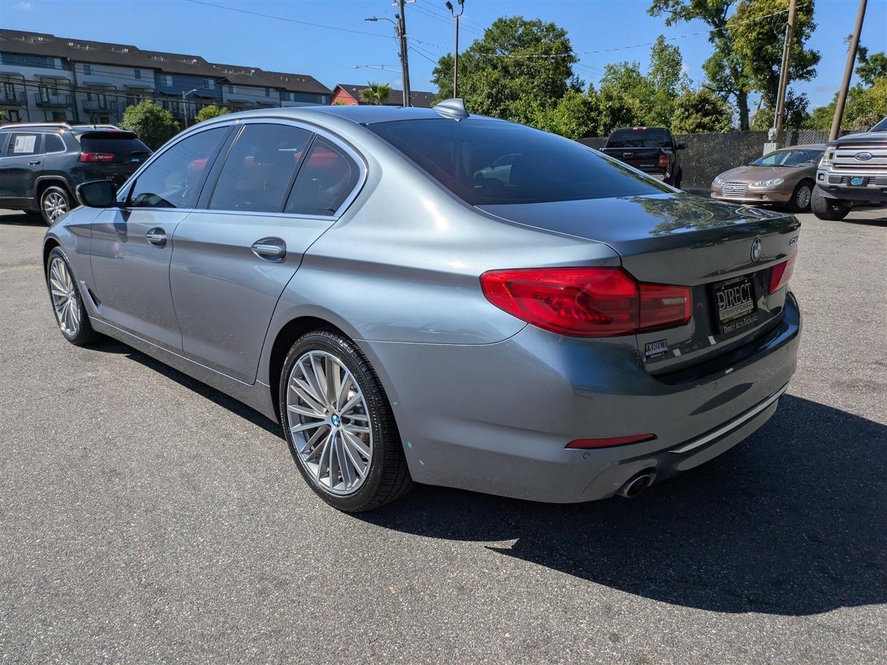 BMW 5-Series 530i 2018