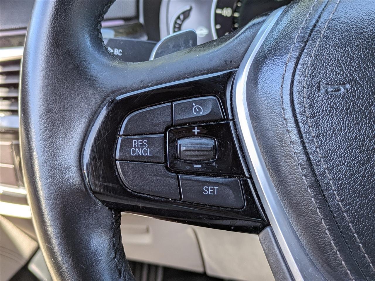 BMW 5-Series 530i 2018