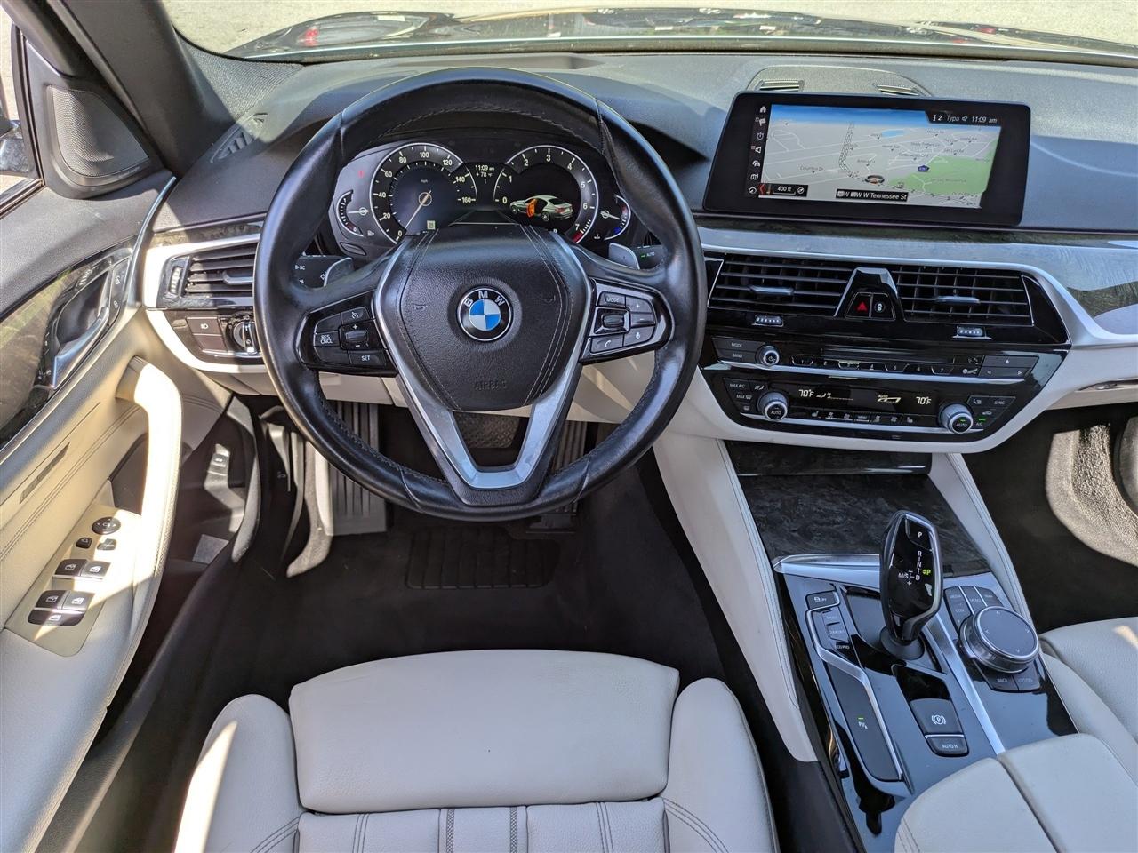 BMW 5-Series 530i 2018
