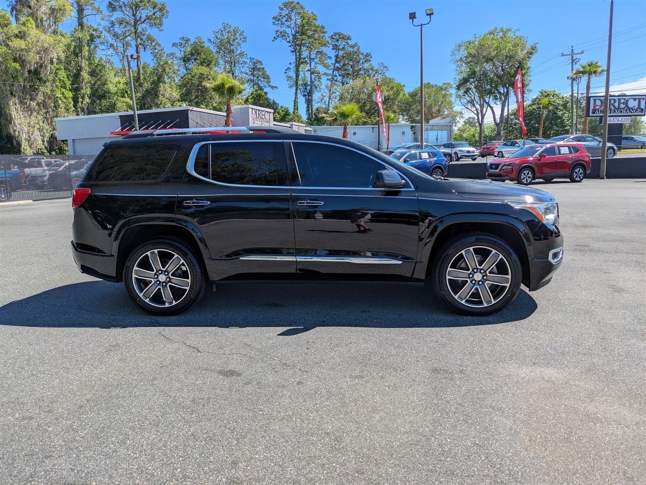 GMC Acadia Denali 2019