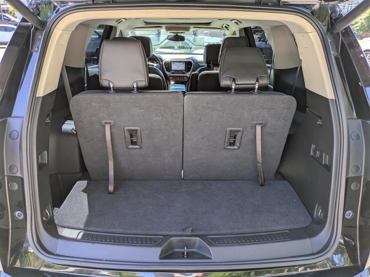 GMC Acadia Denali 2019