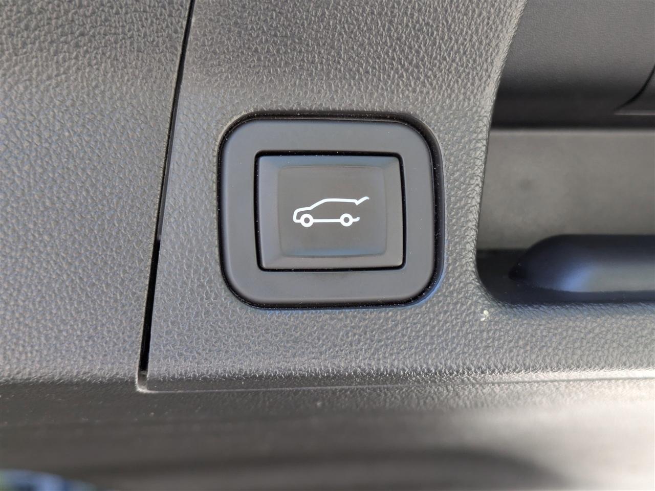 GMC Acadia Denali 2019