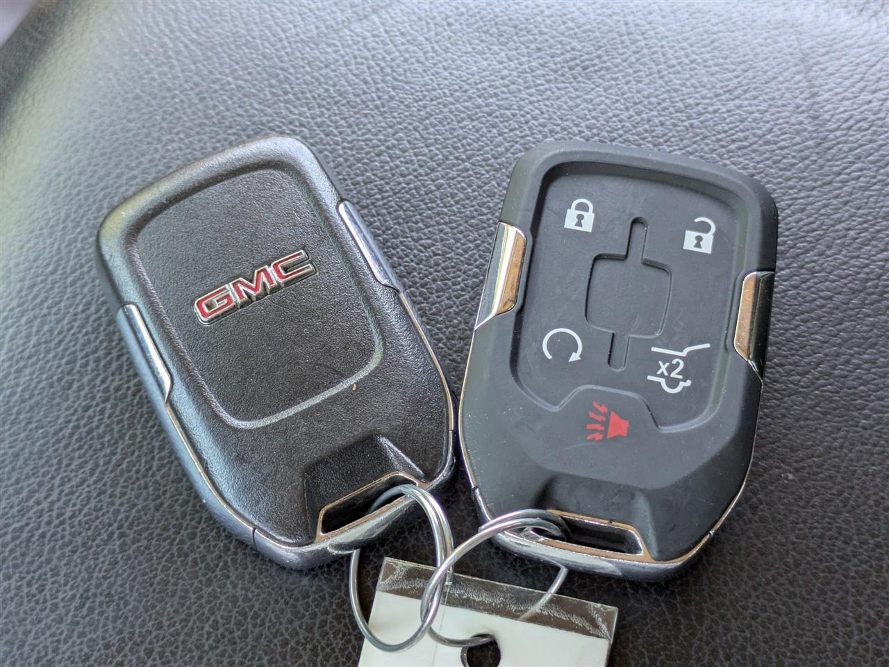 GMC Acadia Denali 2019