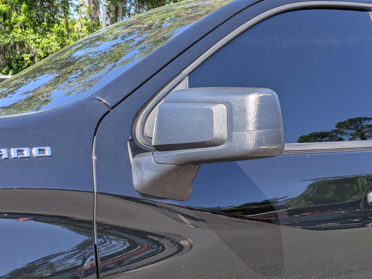 Chevrolet Silverado 1500 Custom Crew Cab 2WD 2022