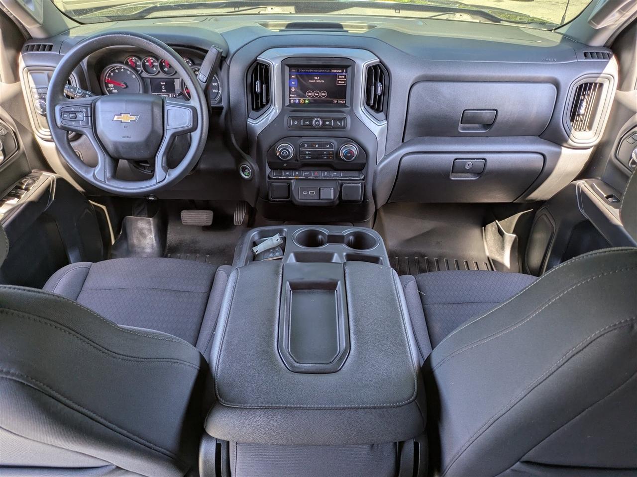 Chevrolet Silverado 1500 Custom Crew Cab 2WD 2022