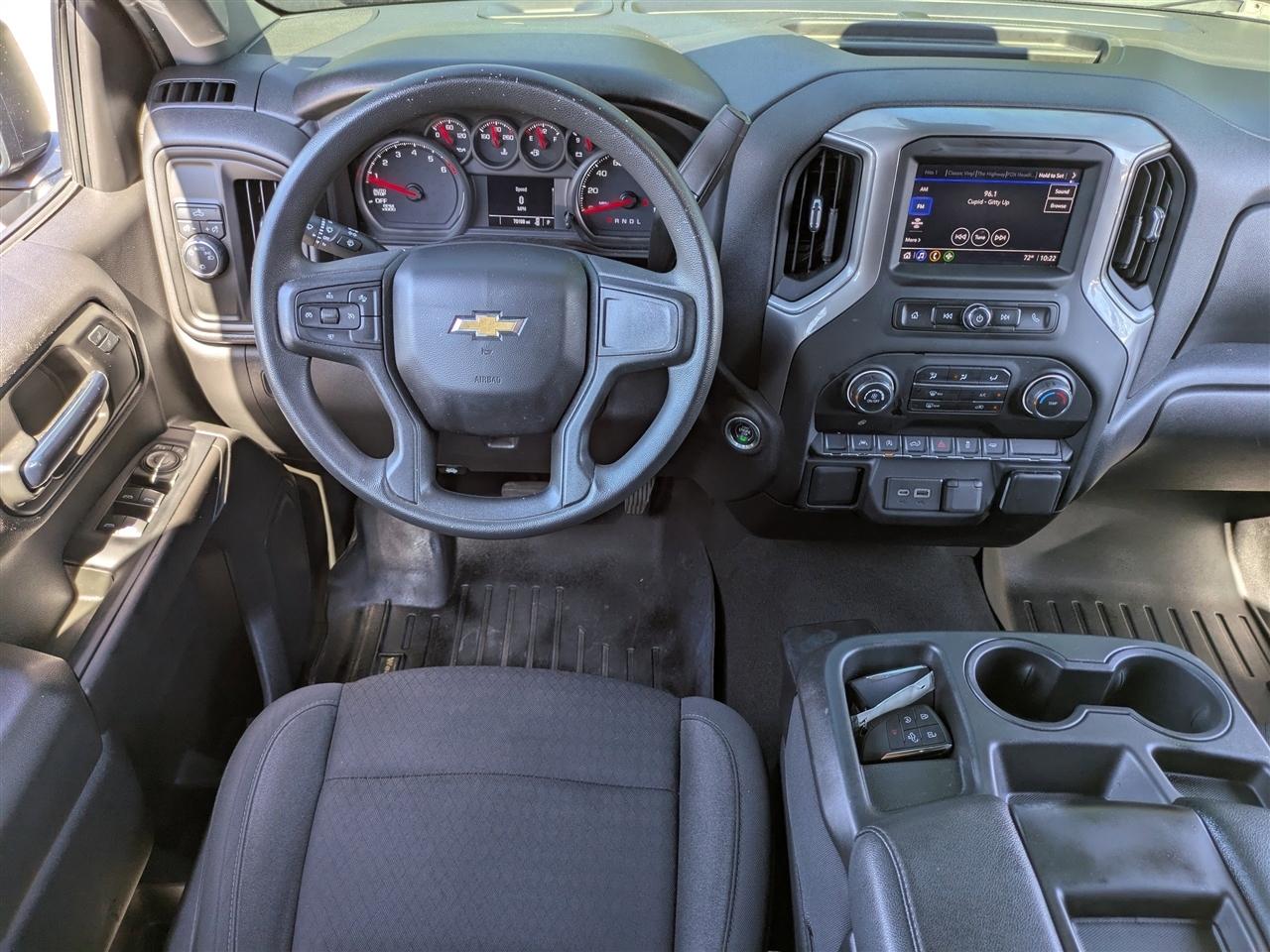 Chevrolet Silverado 1500 Custom Crew Cab 2WD 2022