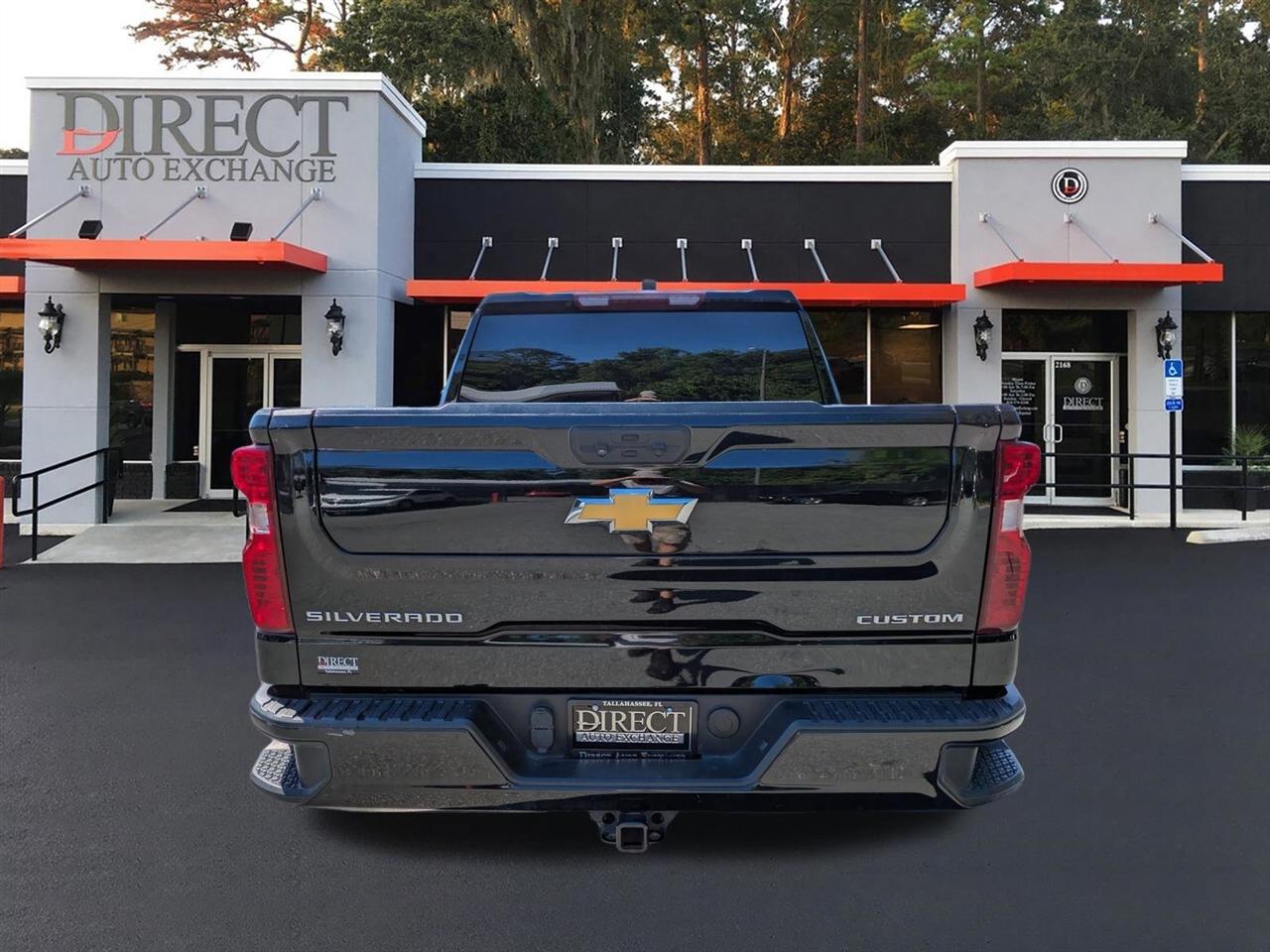 Chevrolet Silverado 1500 Custom Crew Cab 2WD 2022