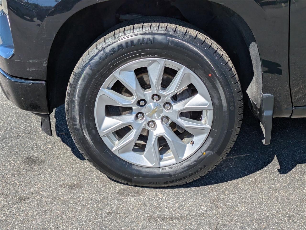 Chevrolet Silverado 1500 Custom Crew Cab 2WD 2022