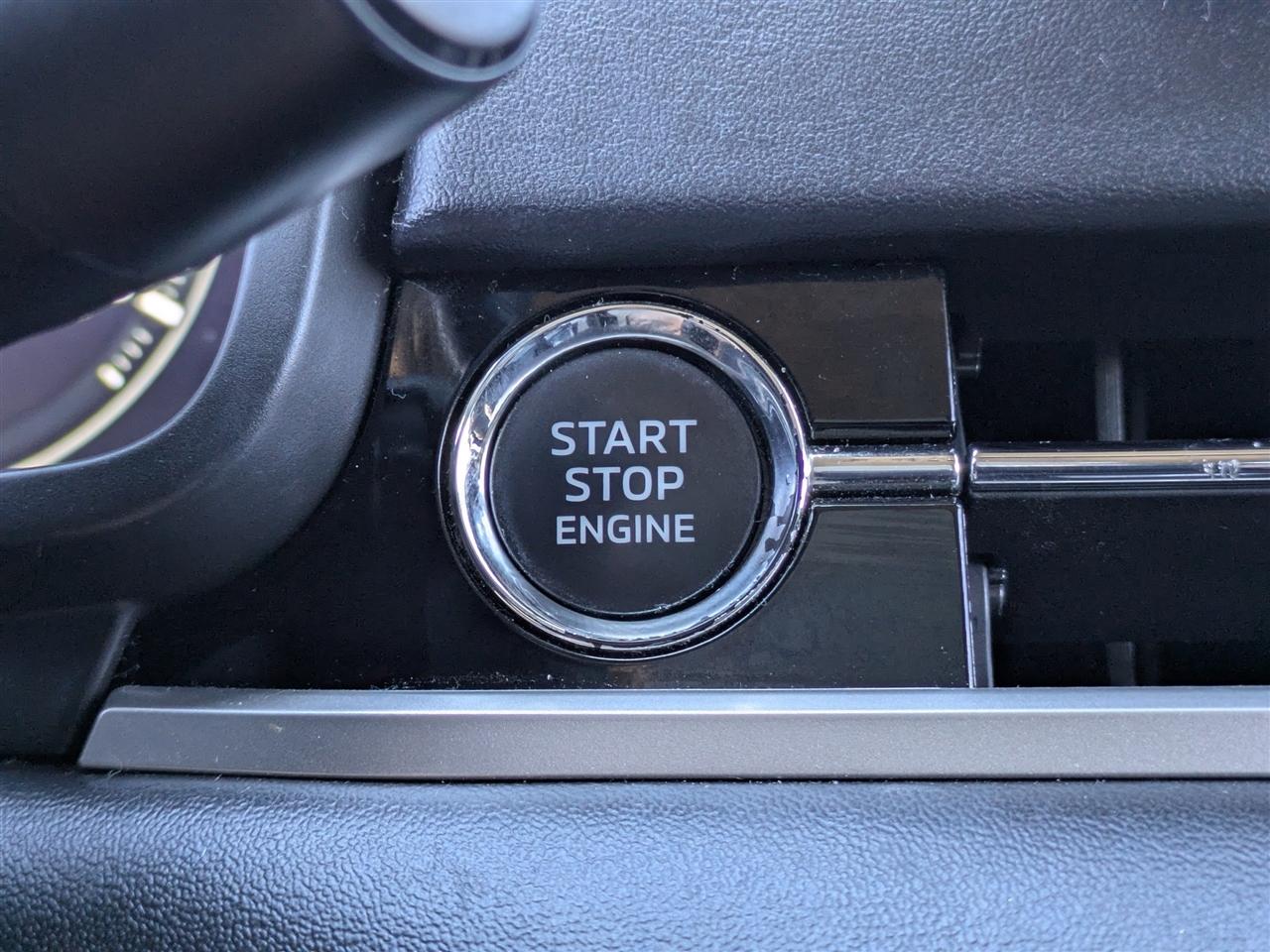 Mitsubishi Outlander SEL 2WD 2022